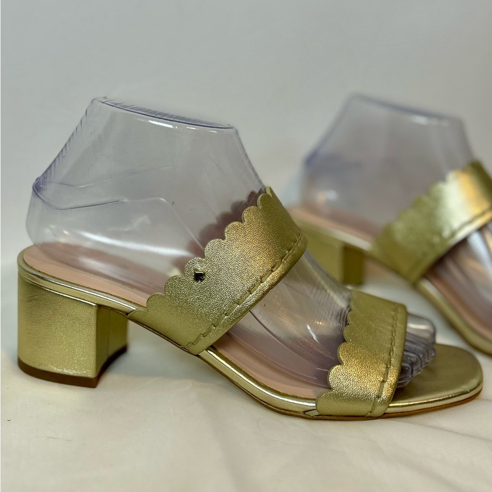 New Kate Spade Chrissie Gold Scalloped heeled Sandals / size 6.5 - Picture 2 of 13